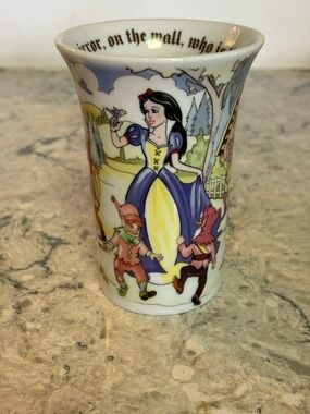 Snow White Accent Mug with Red Rose Detail Paul Cardew